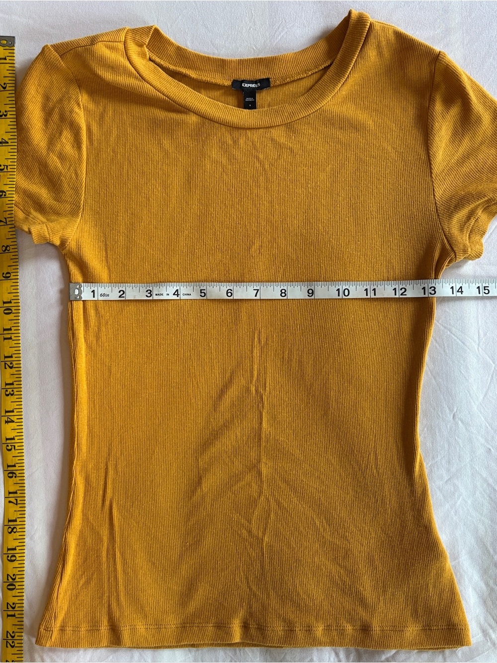 Express Women's Mustard Ribbed Short Sleeve Crewneck Tee